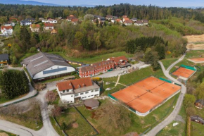  Hotel & Tennis Riederhof  Мантша